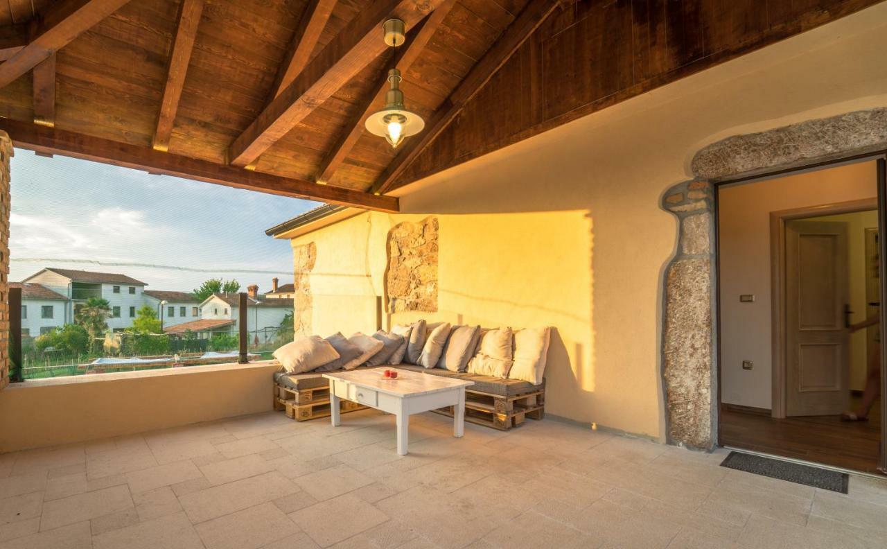 Villa Campiello Heated Pool Vrbnik Ngoại thất bức ảnh